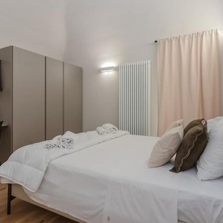 San Martino Modern & Elegant Flat Apartment อัสตี ภายนอก รูปภาพ