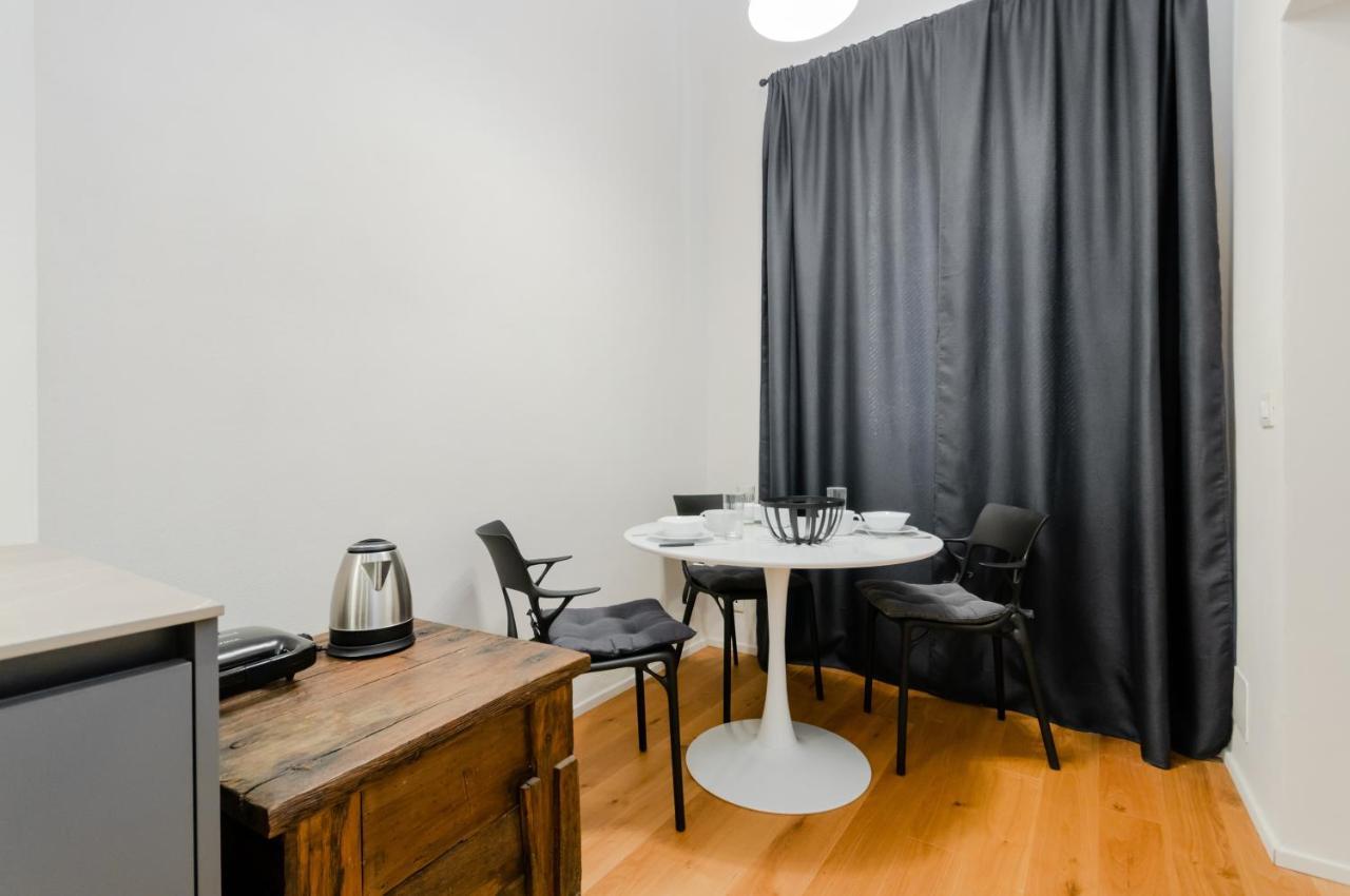 San Martino Modern & Elegant Flat Apartment อัสตี ภายนอก รูปภาพ