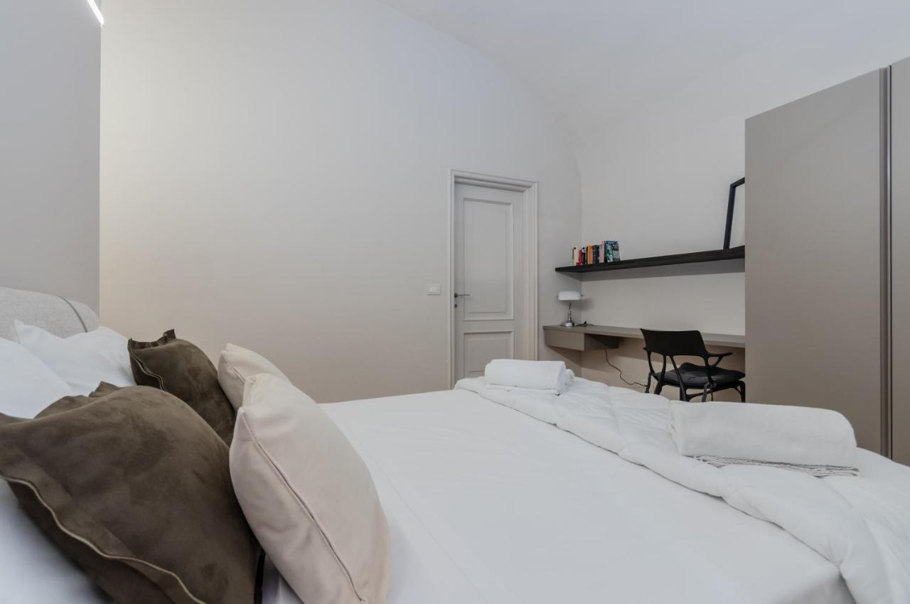San Martino Modern & Elegant Flat Apartment อัสตี ภายนอก รูปภาพ