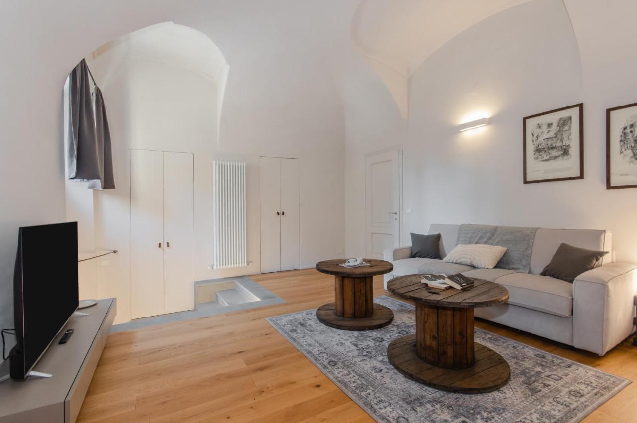 San Martino Modern & Elegant Flat Apartment อัสตี ภายนอก รูปภาพ